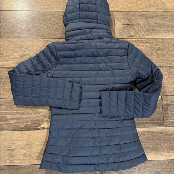 Lululemon Pack It Down Jacket - Picture 3 of 5